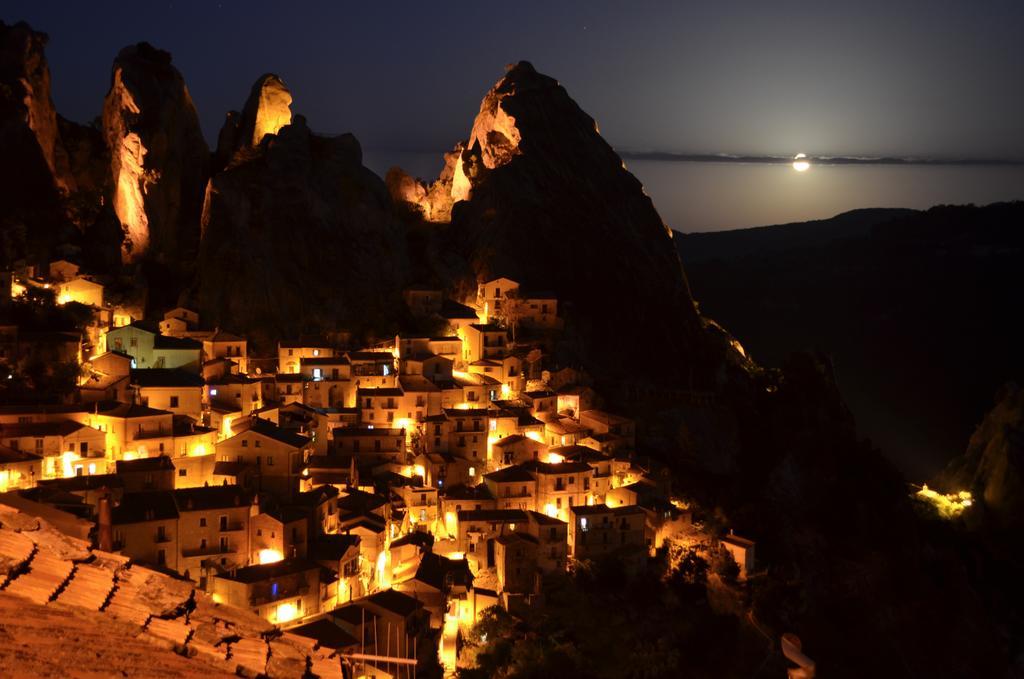 Casa Dell'Avventura Daire Castelmezzano Dış mekan fotoğraf